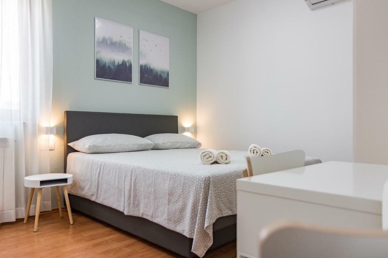 Apartment Anton, Fazana Bagian luar foto