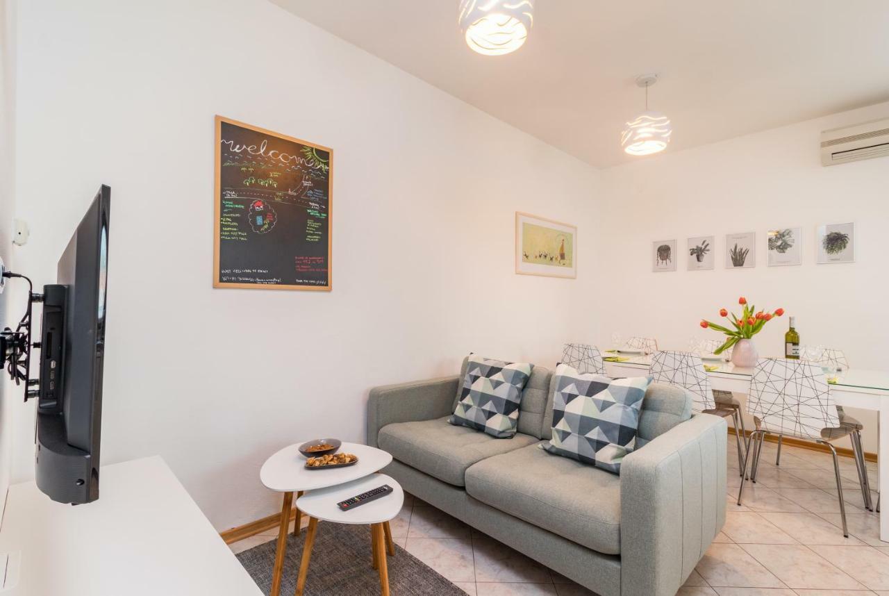 Apartment Anton, Fazana Bagian luar foto