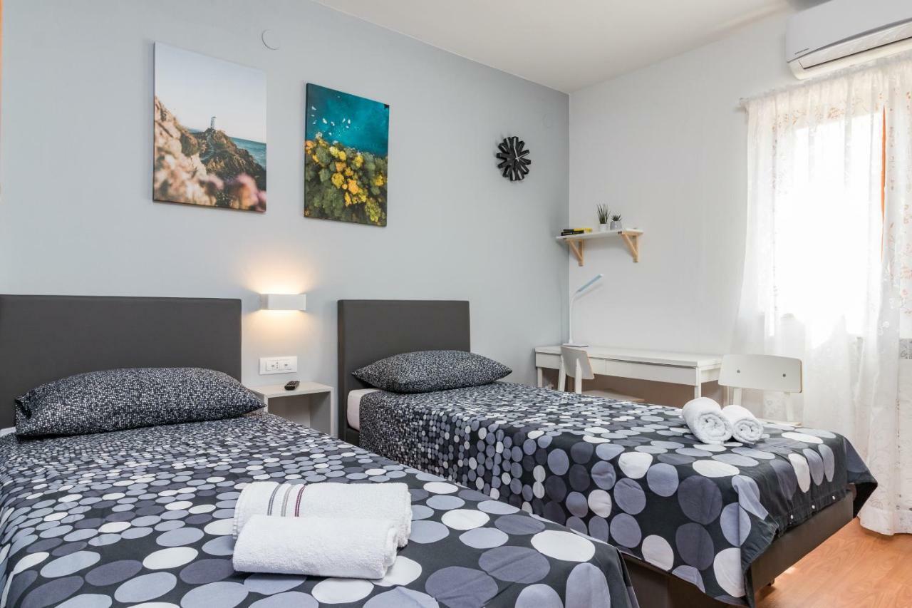 Apartment Anton, Fazana Bagian luar foto